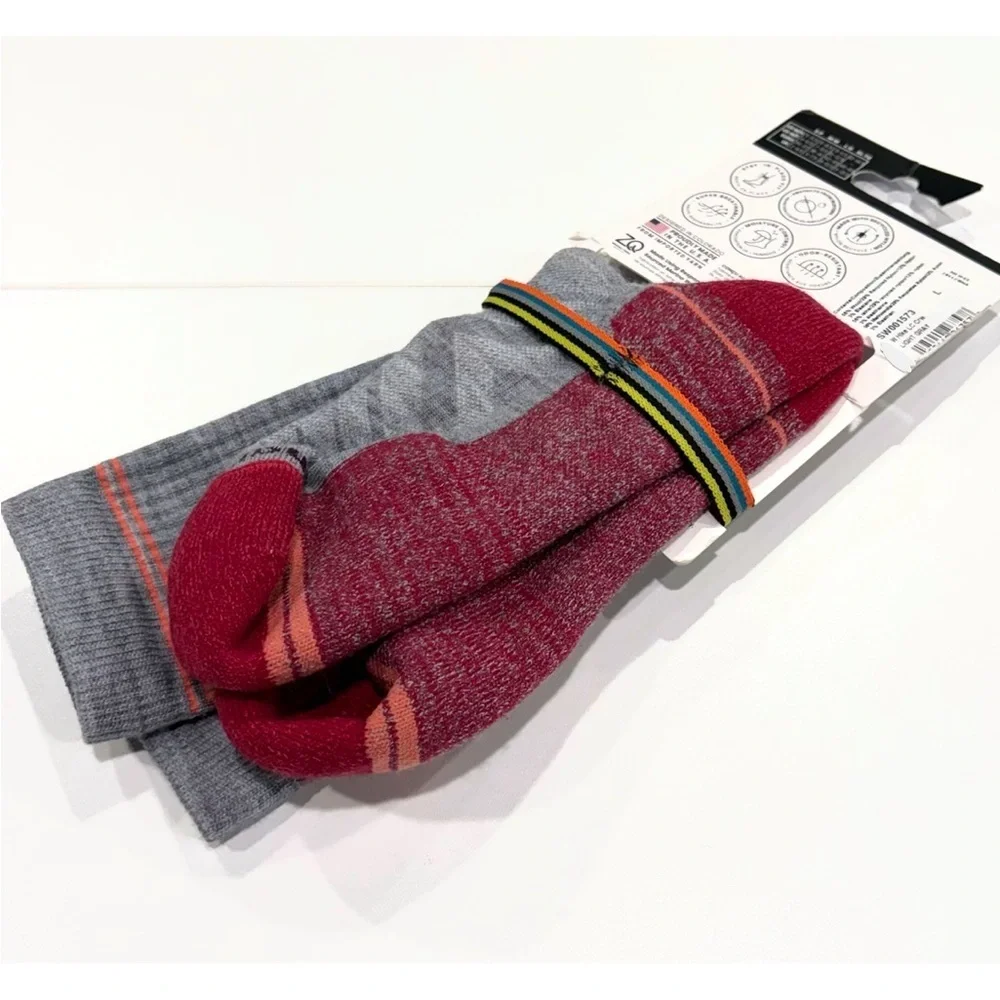 Smartwool Women's Large Hike Light Cushion Crew Socks Red Grey NWT Merino Wool